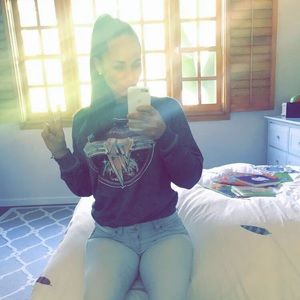 Meet your Posher, Allison